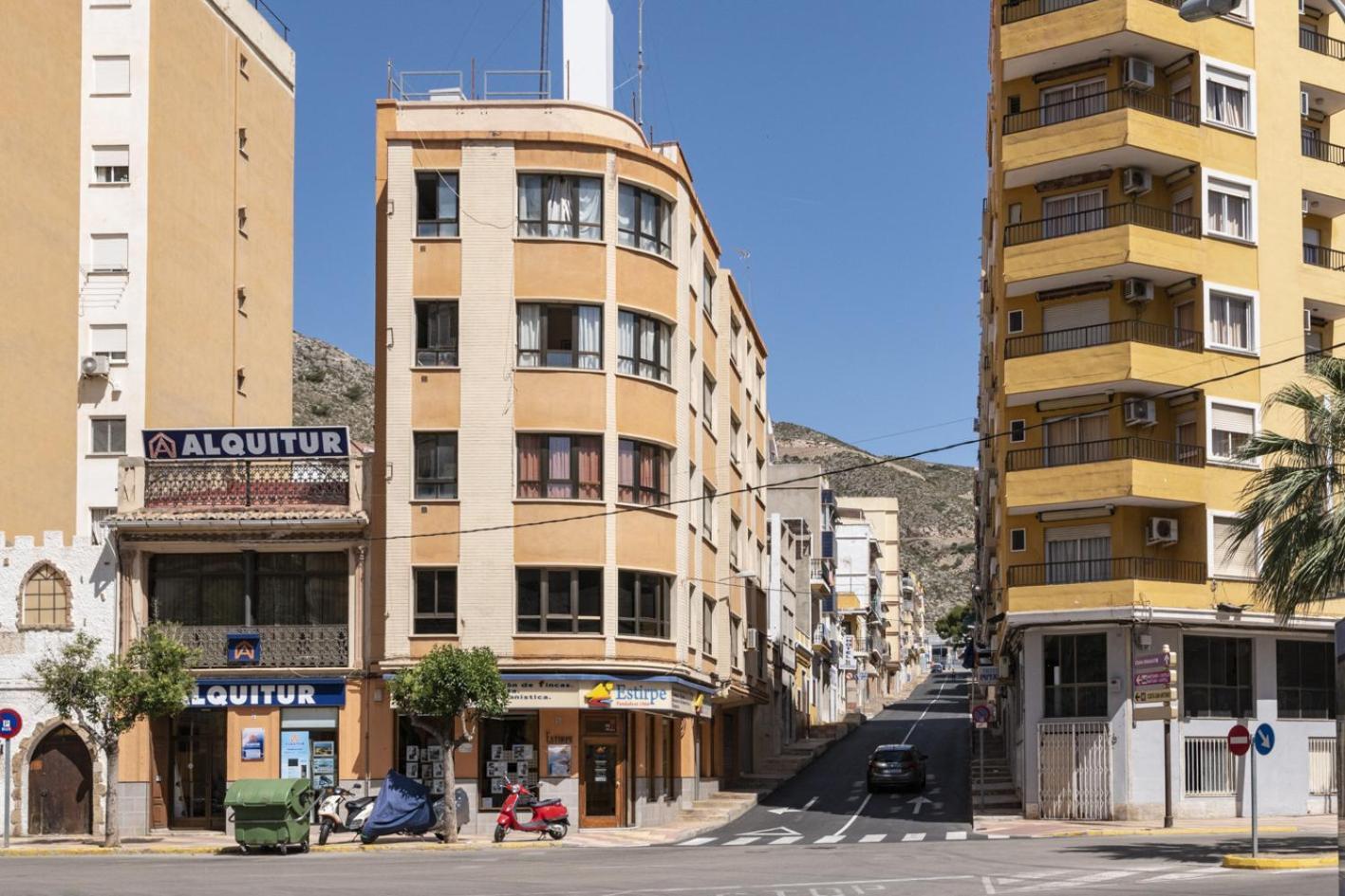 Estirpe, 3º-6 Apartment Кулера Екстериор снимка